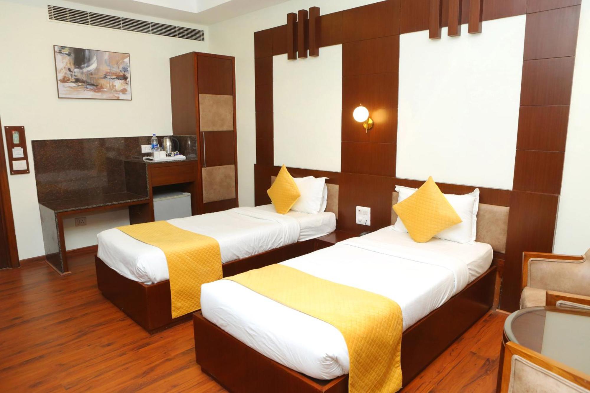 Karon Hotels - Lajpat Nagar Nueva Delhi Exterior foto