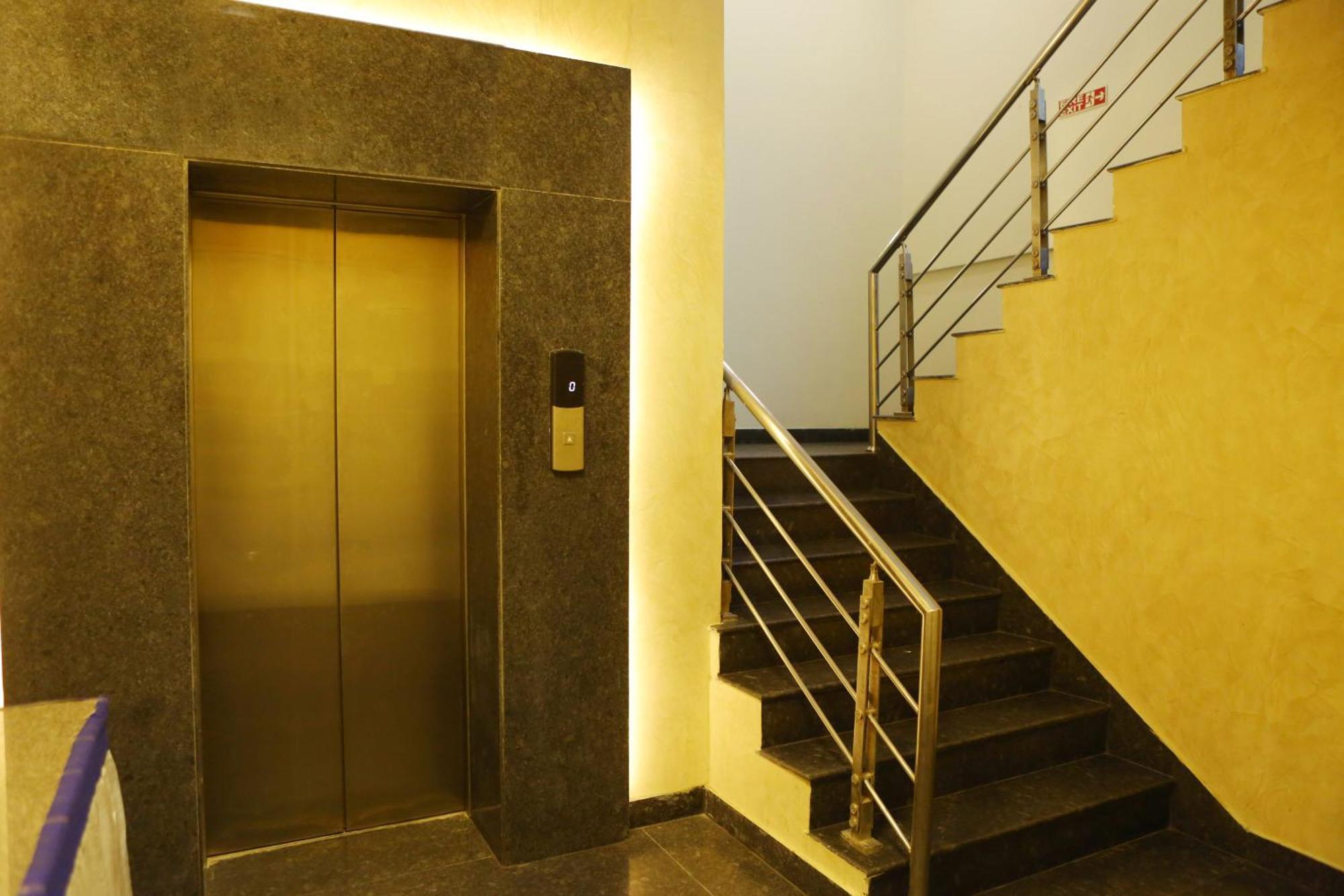 Karon Hotels - Lajpat Nagar Nueva Delhi Exterior foto