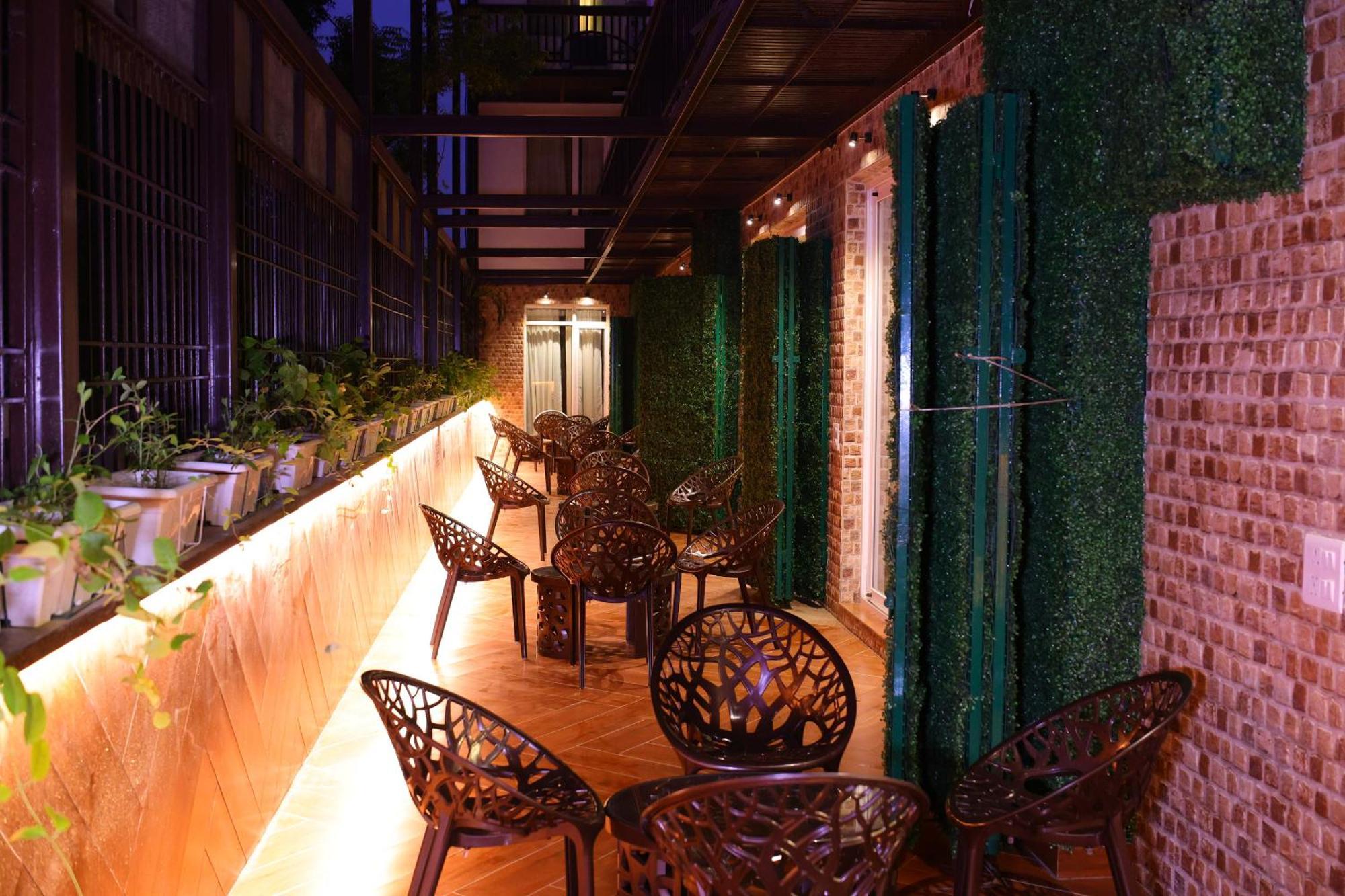 Karon Hotels - Lajpat Nagar Nueva Delhi Exterior foto
