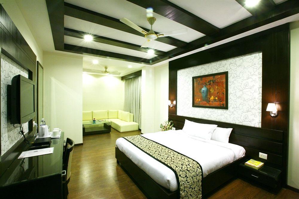 Karon Hotels - Lajpat Nagar Nueva Delhi Exterior foto